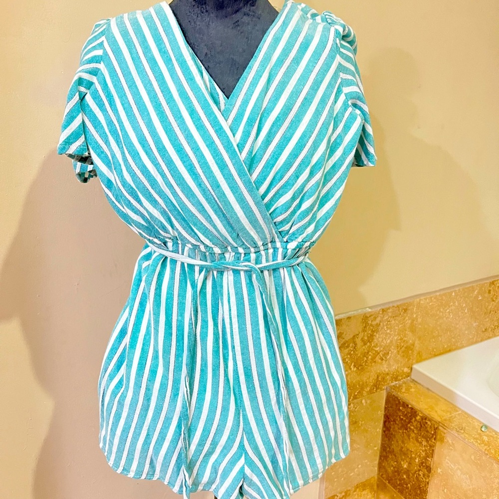 Jump suit, green/white